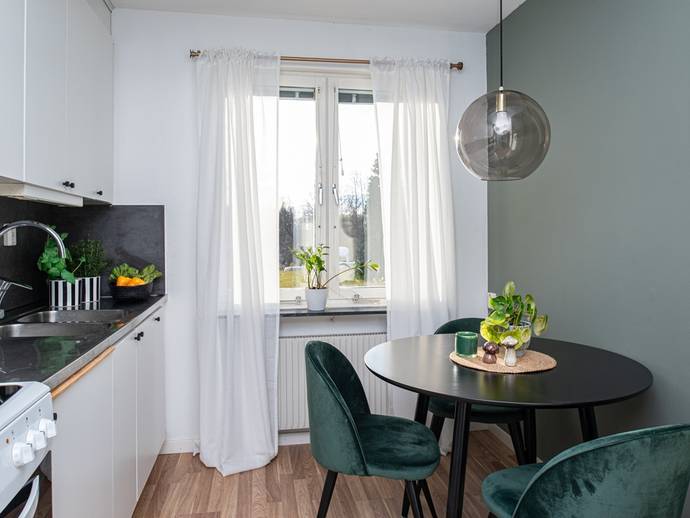 1 rok · 38,4 m² · Lantmätaregatan 11B