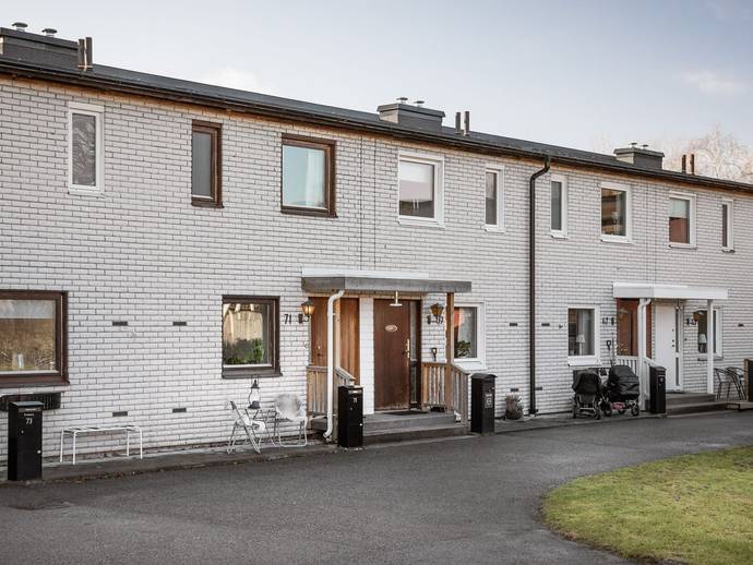 4 rok · 84 m² · Bergkullevägen 71