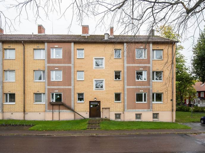 1 rok · 36 m² · Hyttgatan 2