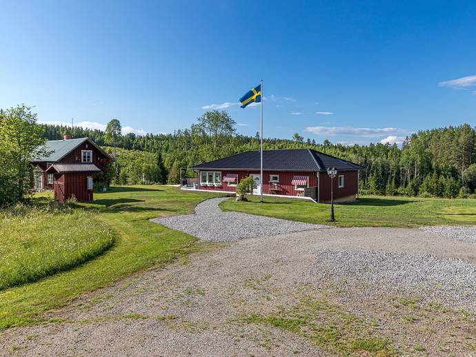 5 rok · 158 m² · Västra Furtan Hasseldrågen 1