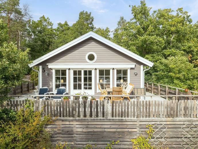 4 rok · 110 m² · Järövägen 5