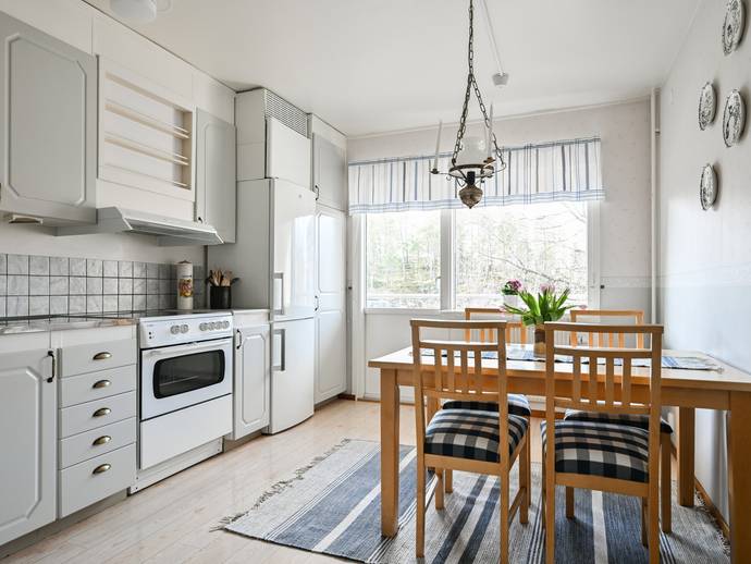 3 rok · 83,3 m² · Storvretsvägen 82