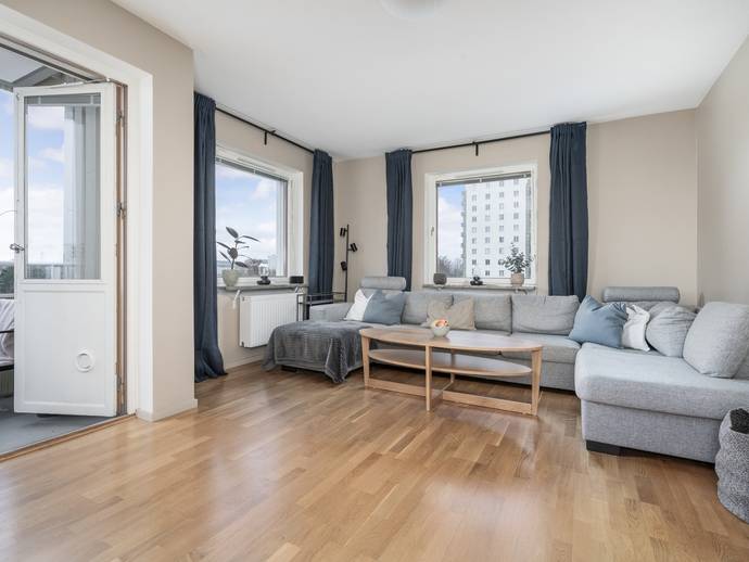3 rok · 73 m² · Håsjögränd 2