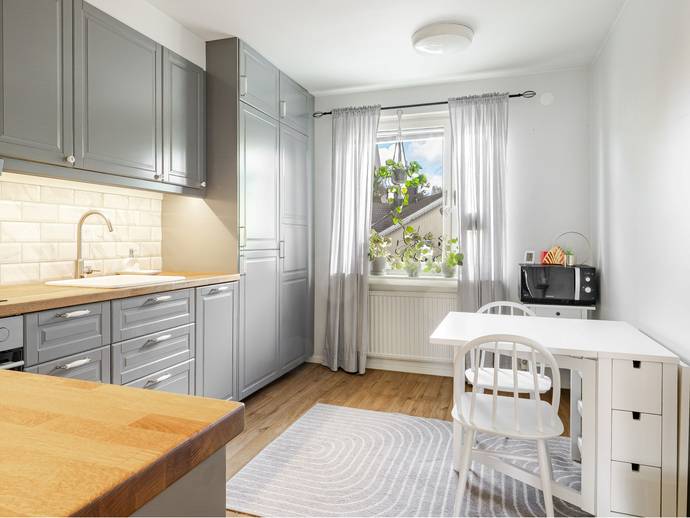 2 rok · 56 m² · Esbjörnsvägen 12B