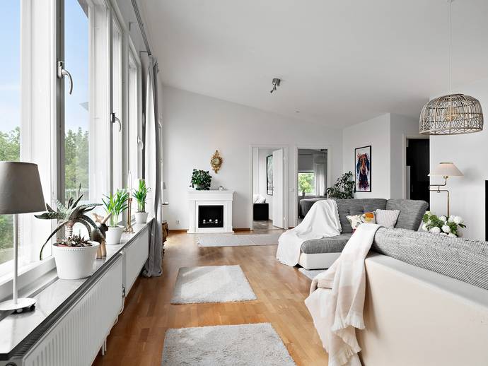 5 rok · 168 m² · Bergslagsvägen 74