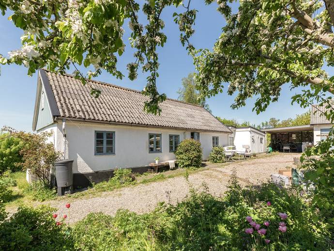 6 rok · 140 m² · Villie 1814 + 1815