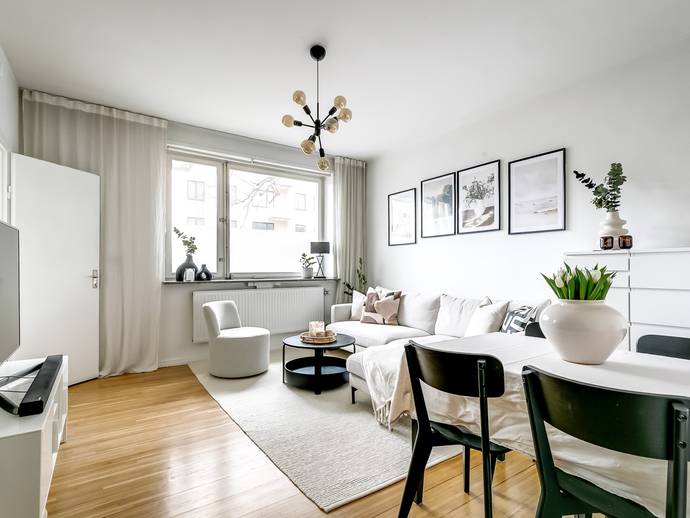 2 rok · 38 m² · Tegeluddsvägen 30