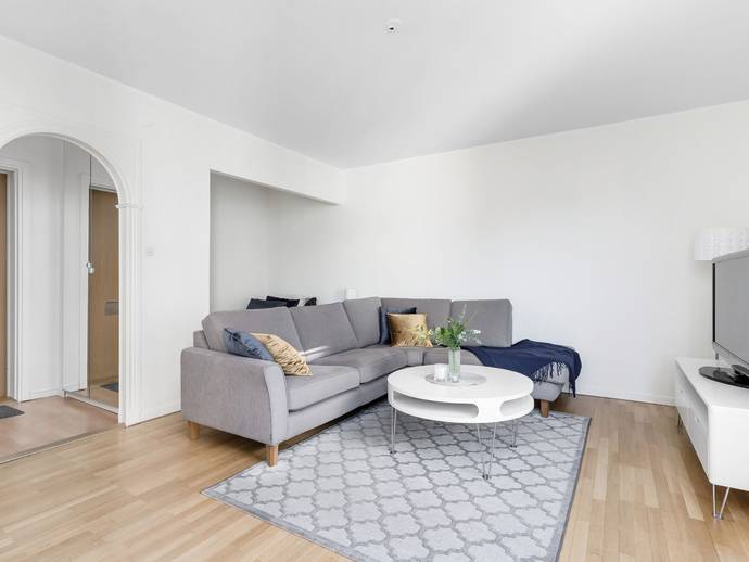 1 rok · 38 m² · Södra Kansligatan 32