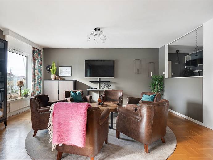 5 rok · 98 m² · Västgötavägen 21