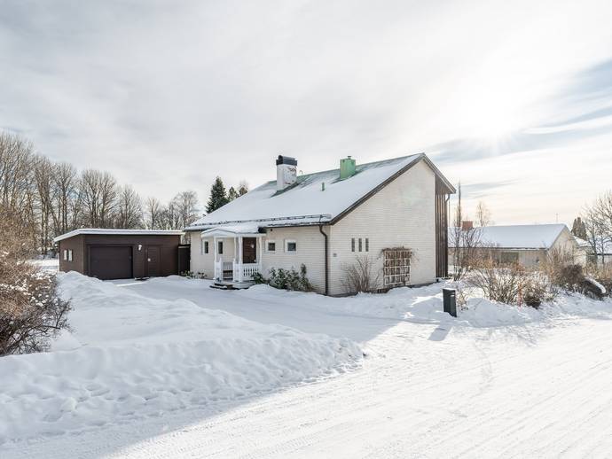 4 rok · 140 m² · Ängsvägen 21