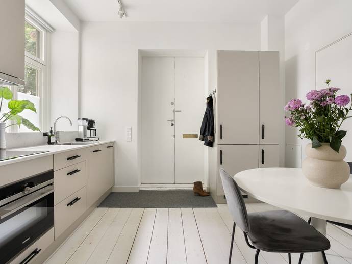 1 rok · 28 m² · Södra Agnegatan 26