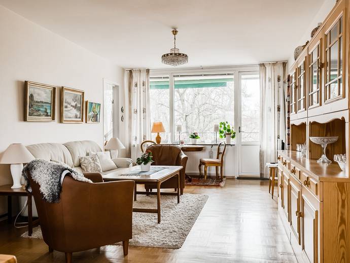 4 rok · 106 m² · Torggatan 10E