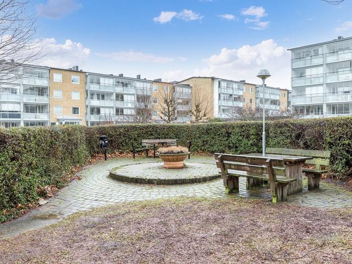 3 rok · 76,5 m² · Munkhättegatan 28 B