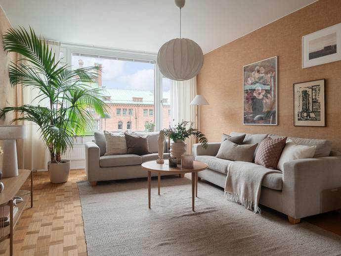 4 rok · 94 m² · Åsögatan 118