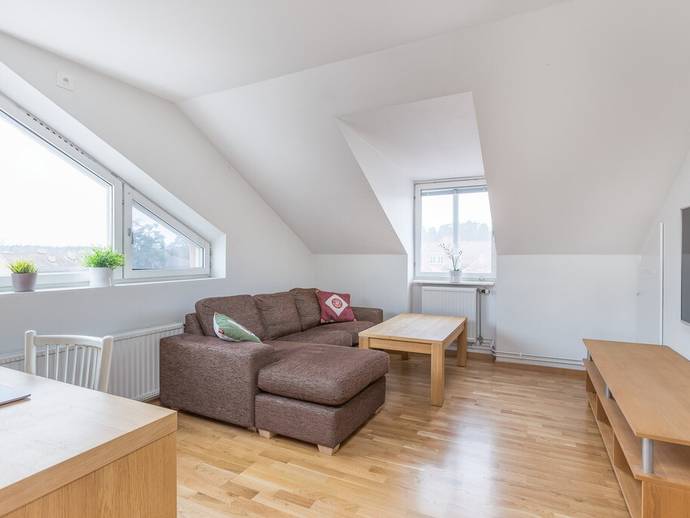 1 rok · 40 m² · Alvastragatan 2D