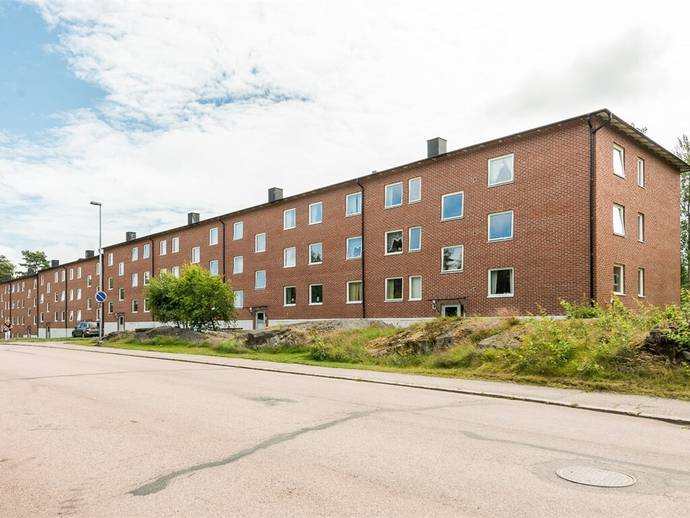 2 rok · 56 m² · Vintergatan 13 E
