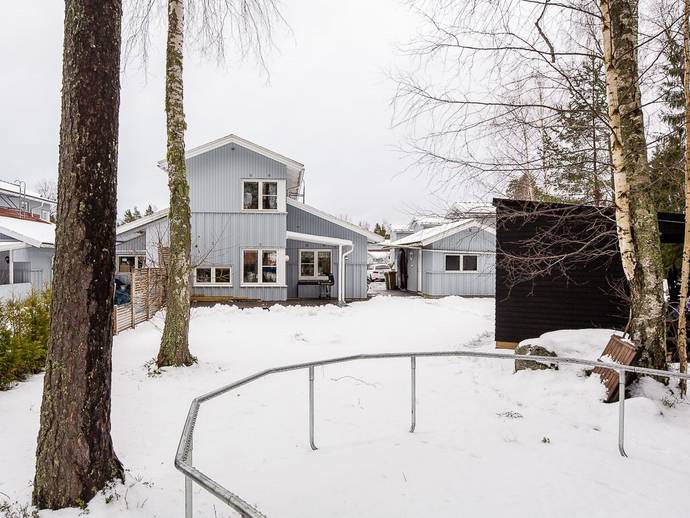 4 rok · 111 m² · Åkerbärsvägen 41