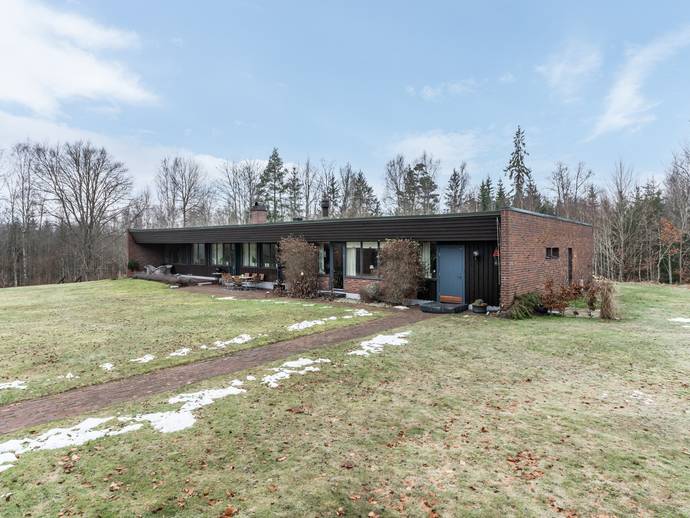 9 rok · 272 m² · Växjövägen 533