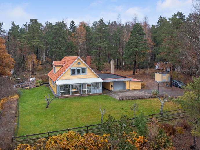 5 rok · 144 m² · Häggtäppsvägen 9