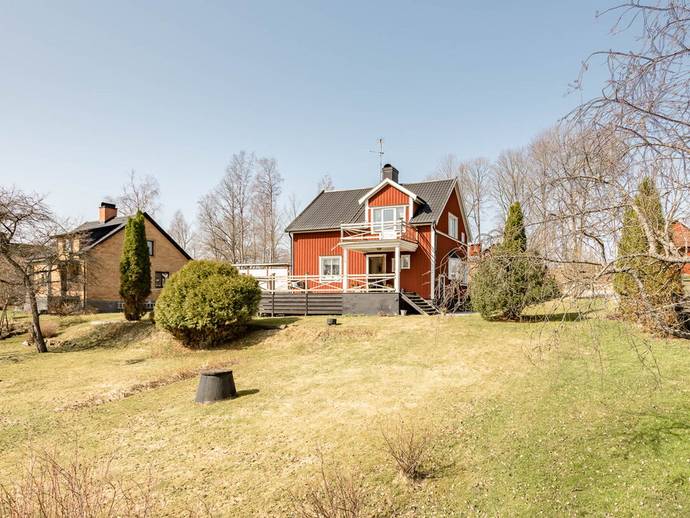 5 rok · 107 m² · Södra Dylta 122