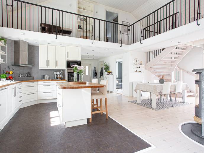 6 rok · 150 m² · Boltziusvägen 6