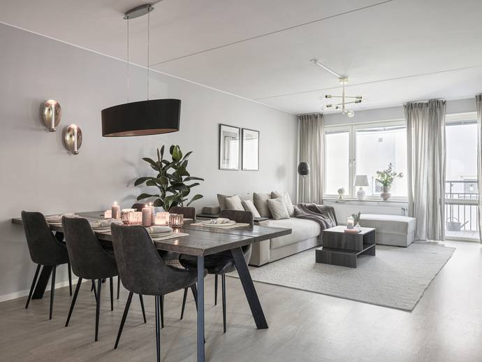4 rok · 86 m² · Fingerörtsvägen 1