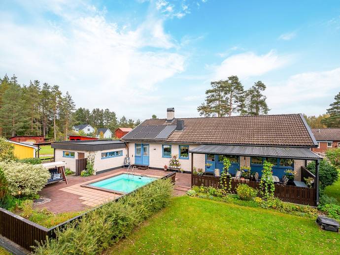 4 rok · 115 m² · Tåhakevägen 3