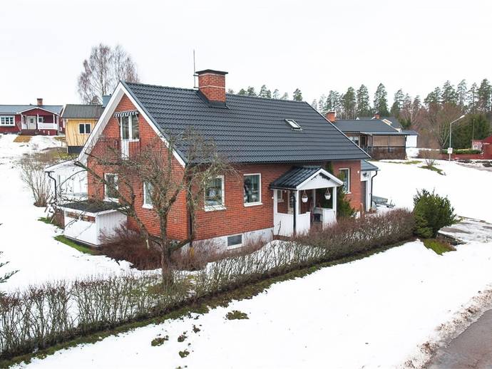 5 rok · 120 m² · Hagälvsvägen 9
