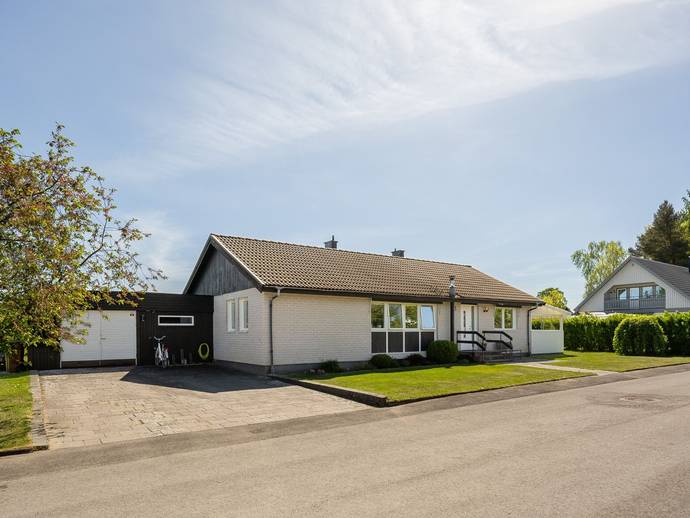 6 rok · 112 m² · Videvägen 3