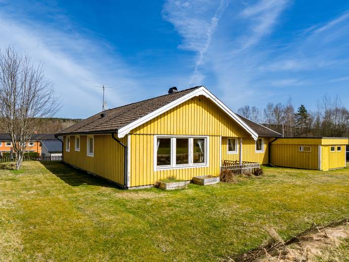 4 rok · 125 m² · Älggårdsvägen 6