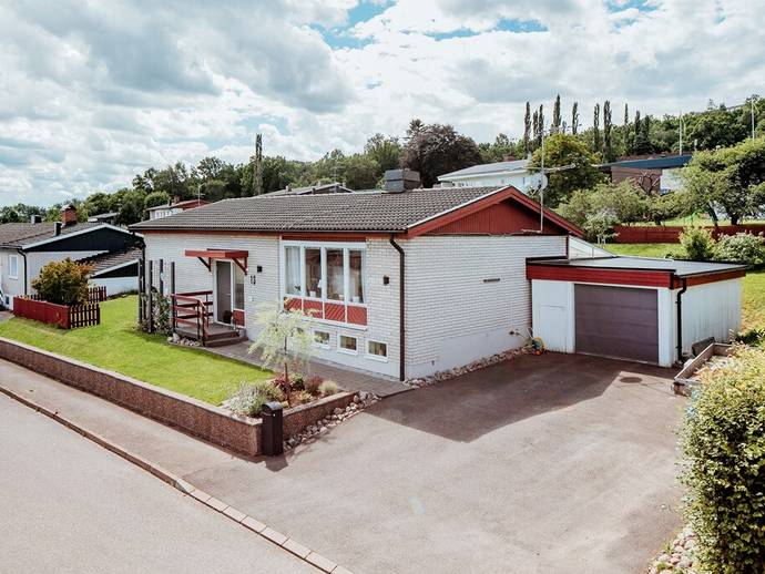 4 rok · 95 m² · Körsbärsvägen 13