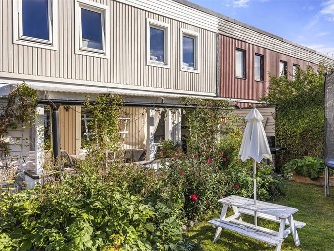 4 rok · 90 m² · Albert Målares väg 13G