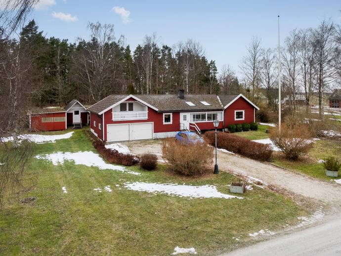 4 rok · 109 m² · Troneberg 305