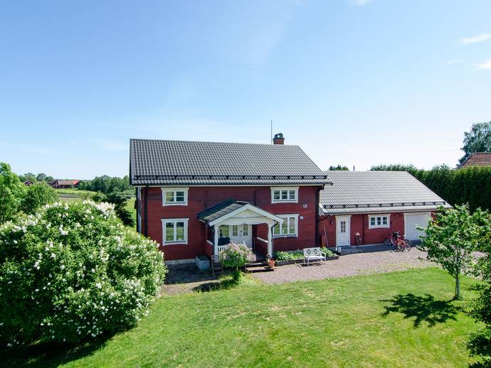 5 rok · 179 m² · Oppistuvägen 12B