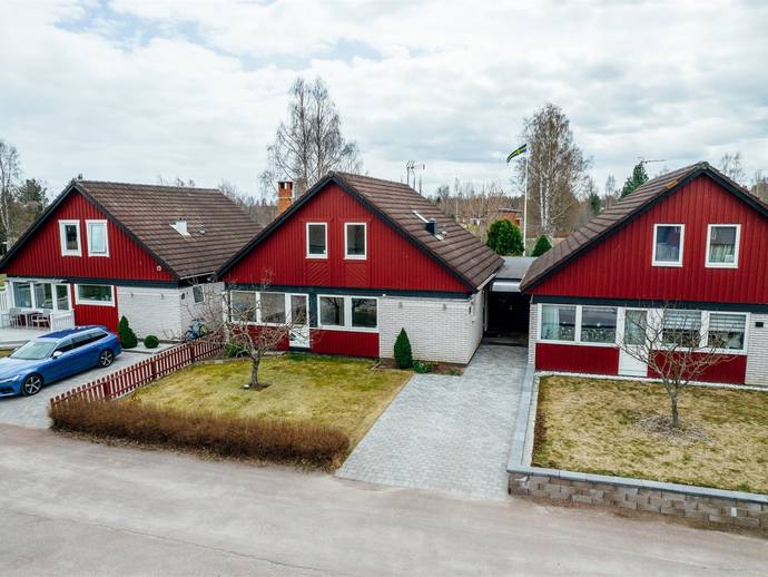 4 rok · 122 m² · Blåmesvägen 16