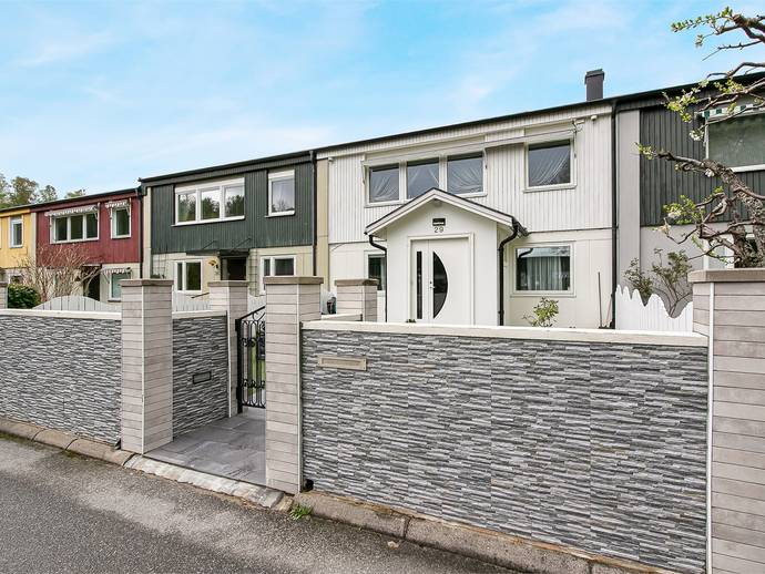 6 rok · 151 m² · Klyvningsvägen 29