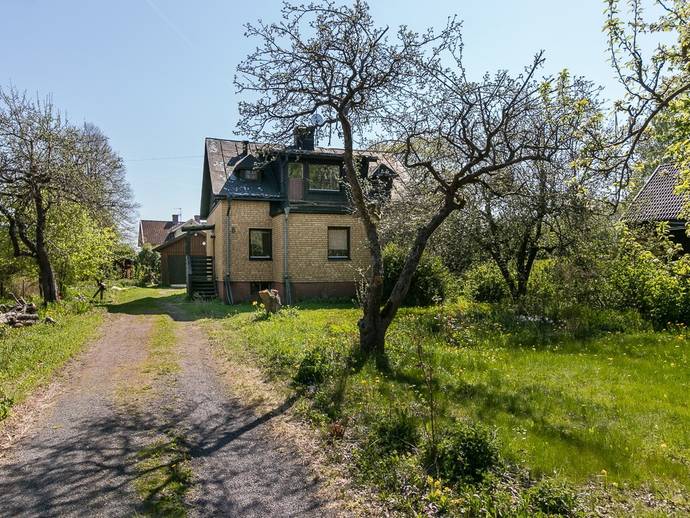 5 rok · 118 m² · Plommongatan 5