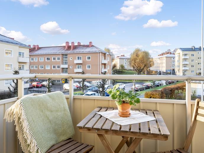 1 rok · 33,5 m² · Trozelligatan 32