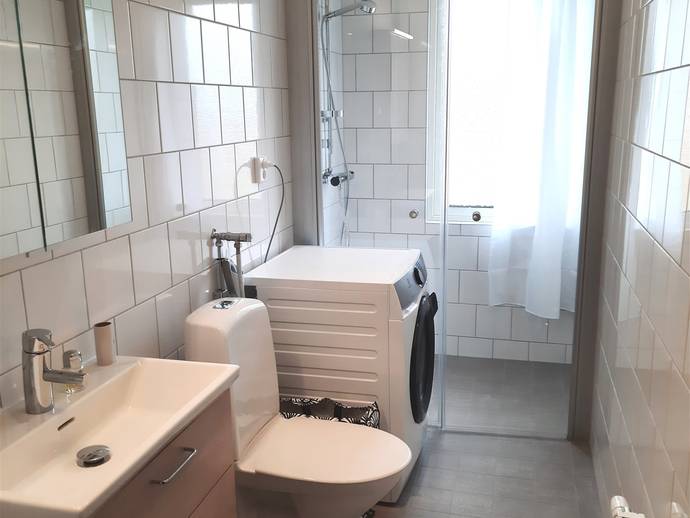 1 rok · 40,5 m² · Flanaden 18