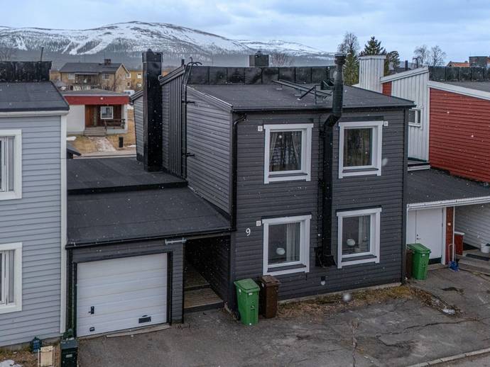4 rok · 111 m² · Suorvavägen 9