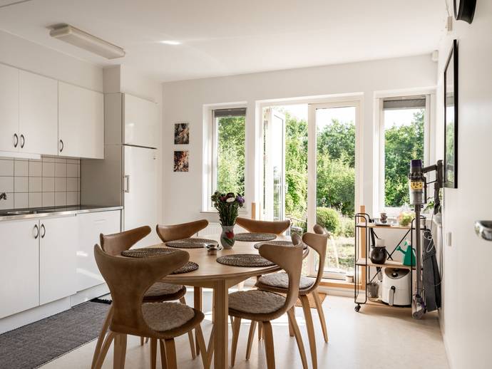 3 rok · 80 m² · Flygelvägen 101