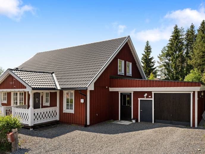 7 rok · 135 m² · Lapp Anders väg 127