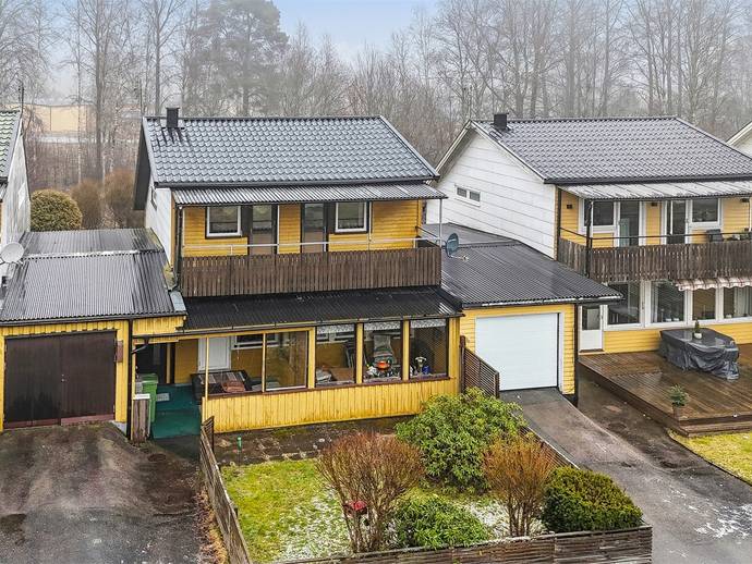 4 rok · 103 m² · Ömmestorpsvägen 24