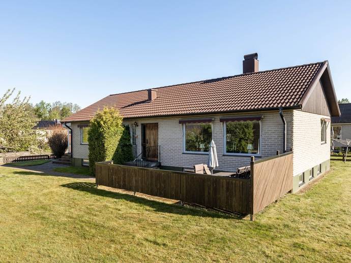 8 rok · 110 m² · Lindskogsgatan 11