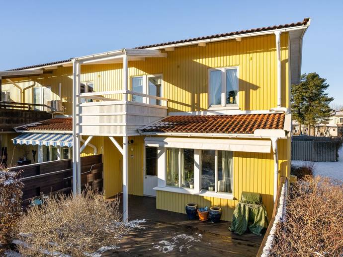 4 rok · 103 m² · Stenvägen 1A