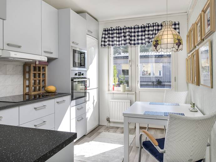 1 rok · 37,5 m² · Styrmansgatan 95