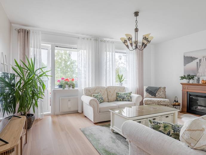 3 rok · 81,5 m² · Bokgatan 4