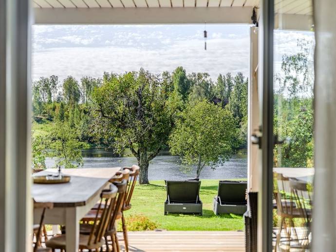 6 rok · 134 m² · Skomsarby 71