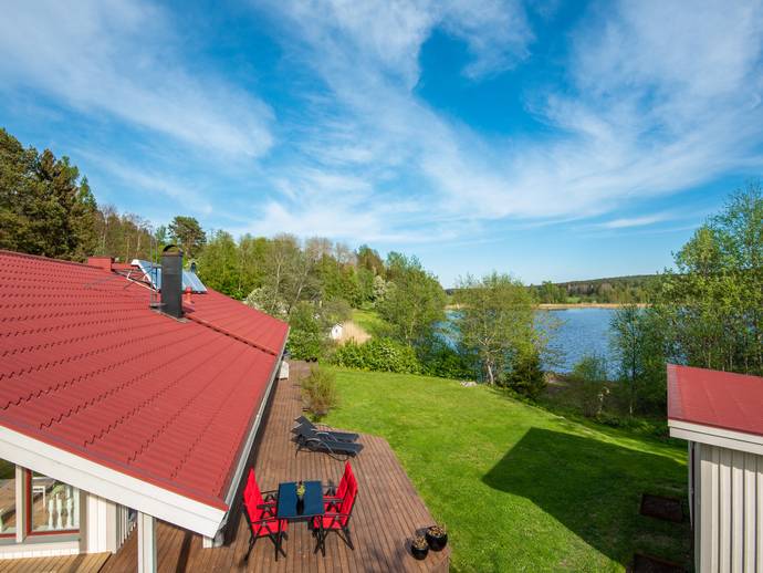 7 rok · 220 m² · Bergavägen 4