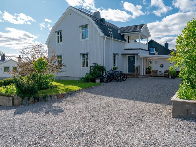 146 m² · Hedgatan 7